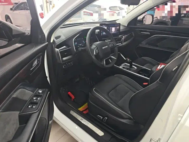 Haval H6 — Фото автомобиля 15