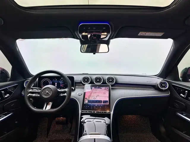 Mercedes-Benz C-Class — Фото автомобиля 7
