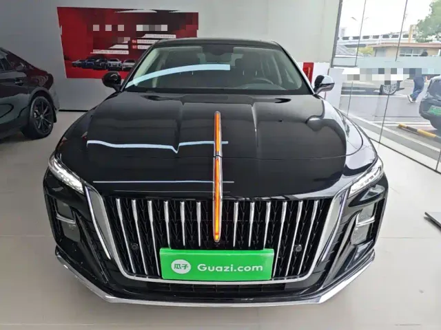 Hongqi H5 — Фото автомобиля 2