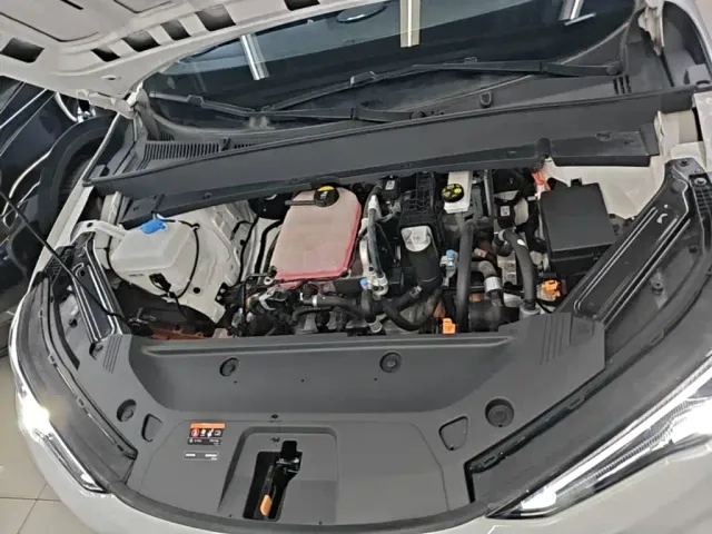 Geely Galaxy E5 — Фото автомобиля 19