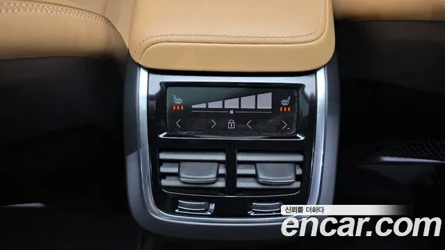 Вольво V60 V60 Cross Country 2 поколение B5 Ultimate AWD — Фото автомобиля 18