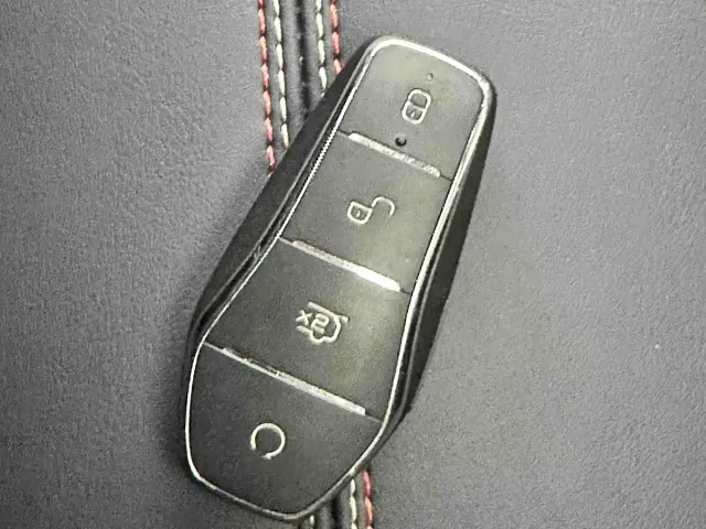 BYD Qin PLUS — Фото автомобиля 18