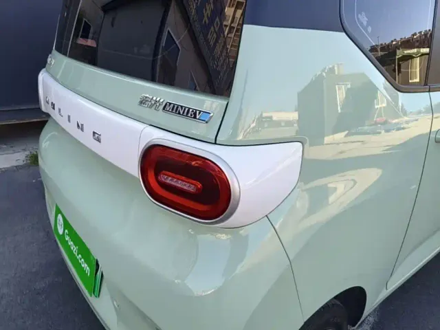 Wuling Hongguang Mini EV — Фото автомобиля 7