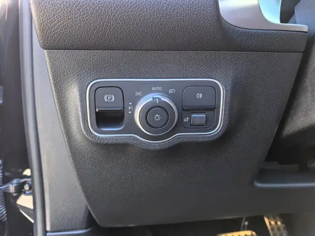 Mercedes-Benz GLB AMG — Фото автомобиля 21