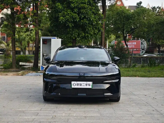 Zeekr 007 GT — Фото автомобиля 2
