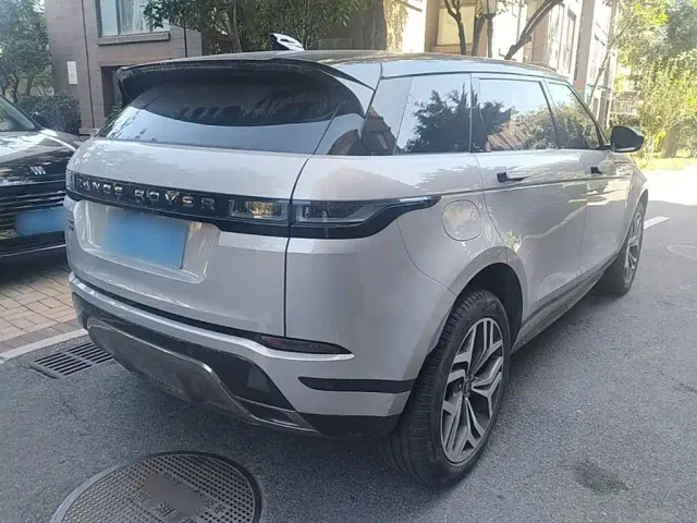 Land Rover Range Rover Evoque — Фото автомобиля 6