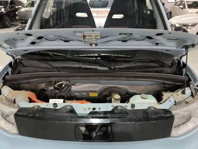 Wuling Hongguang Mini EV — Фото автомобиля 19
