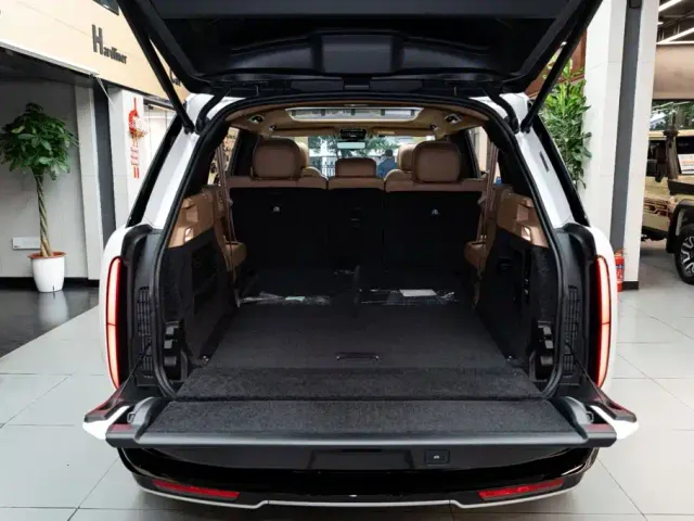 Land Rover Range Rover — Фото автомобиля 19