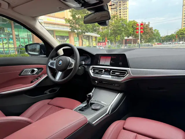 BMW 3 Series — Фото автомобиля 11