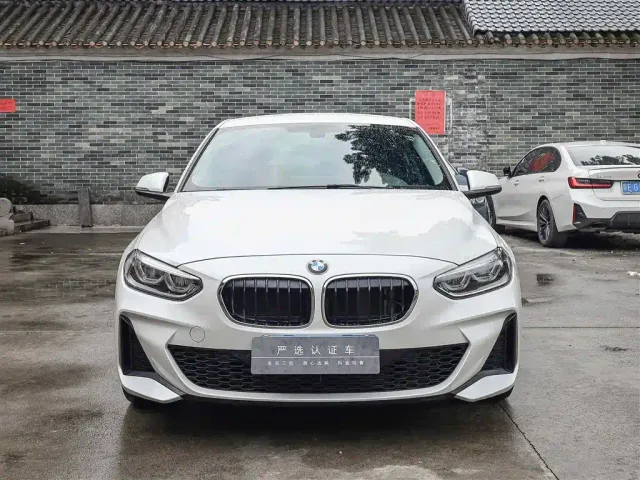 BMW 1 Series — Фото автомобиля 2