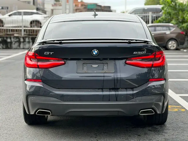 BMW 6 Series Gran Turismo — Фото автомобиля 5
