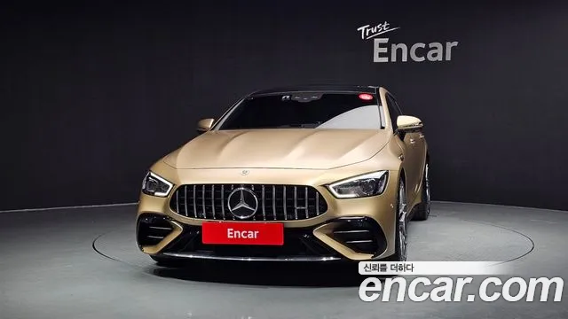 Mercedes-Benz AMG GT 4 двери 43 4MATIC+ Dynamic Golden Daylight — Фото автомобиля 3