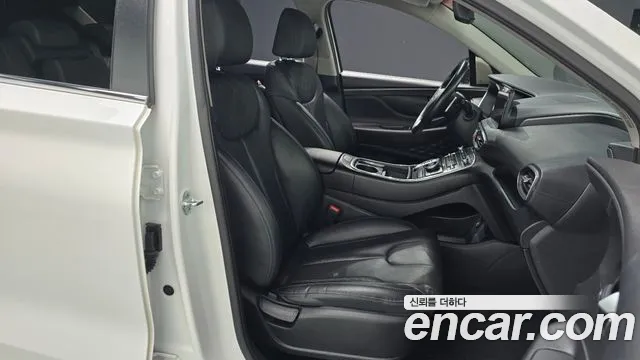 Hyundai Santafe Новый Santa Fe Бензин 2.5T 2WD — Фото автомобиля 19