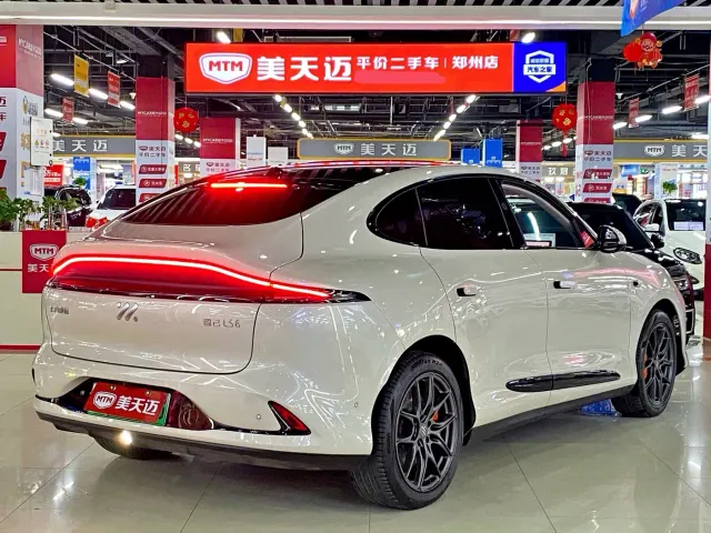 IM Motors LS6 — Фото автомобиля 4