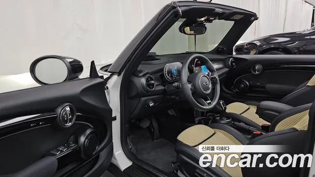 Mini Cooper Convertible — Фото автомобиля 10