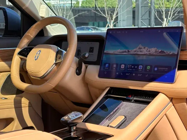 Aito M7 — Фото автомобиля 14
