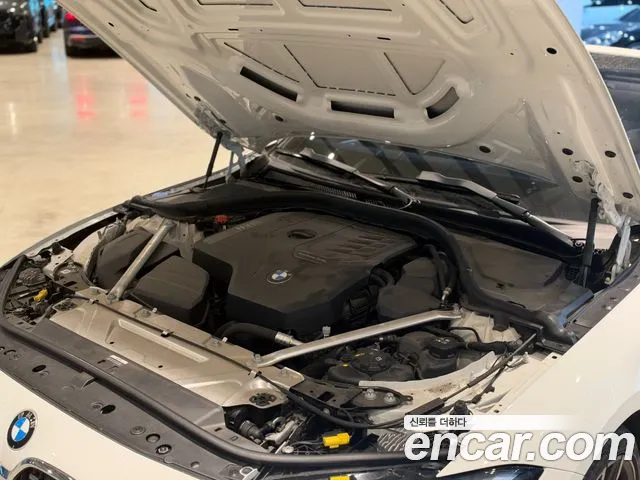 BMW 4 Series G22 — Фото автомобиля 11