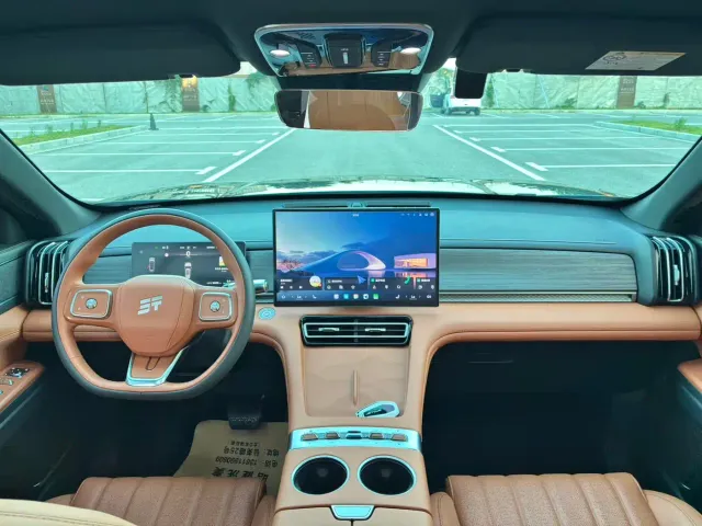 Jetour X70L — Фото автомобиля 11