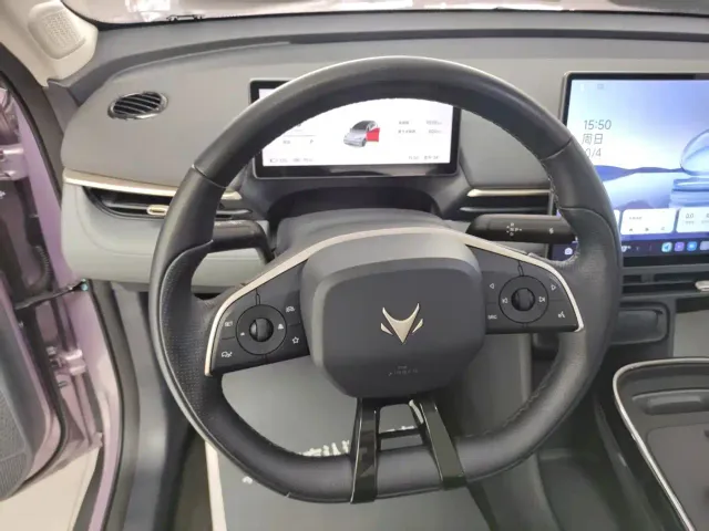 Arcfox T1 — Фото автомобиля 20