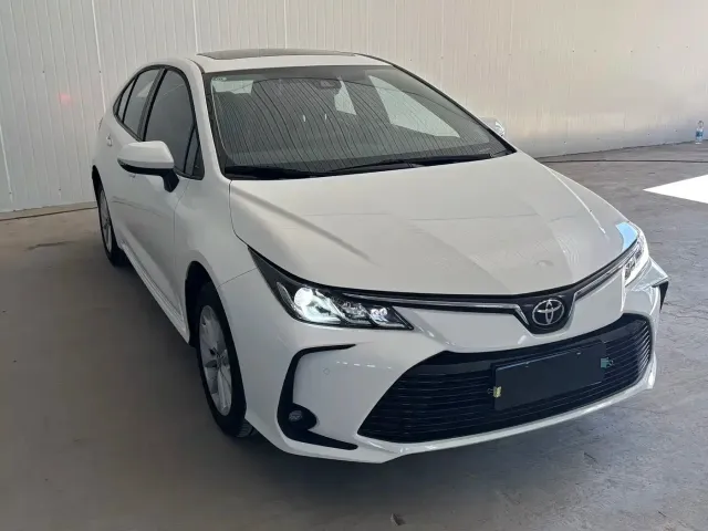 Toyota Corolla — Фото автомобиля 2