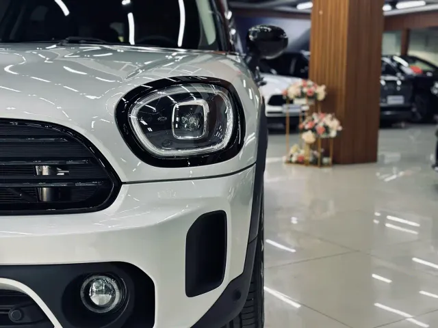 MINI Countryman — Фото автомобиля 3