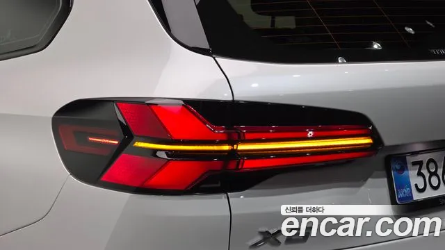 BMW X5 xDrive 40i M Sport — Фото автомобиля 22