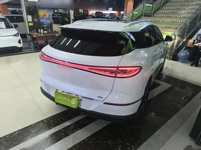 BYD Sealion 06 — Фото автомобиля 6