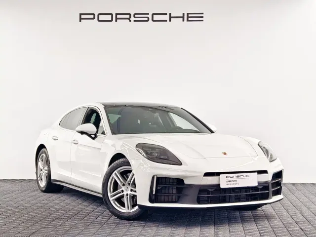 Porsche Panamera — Фото автомобиля 3
