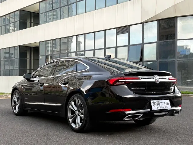 Buick LaCrosse — Фото автомобиля 15