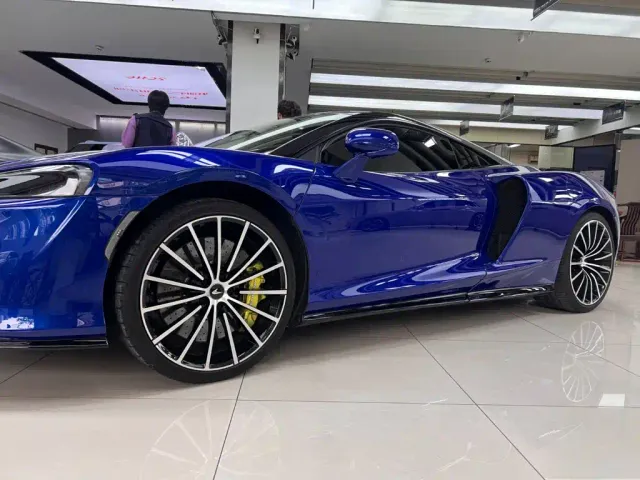 McLaren GT — Фото автомобиля 20