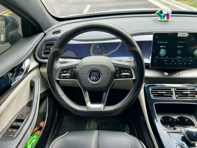 BYD Qin PLUS — Фото автомобиля 9