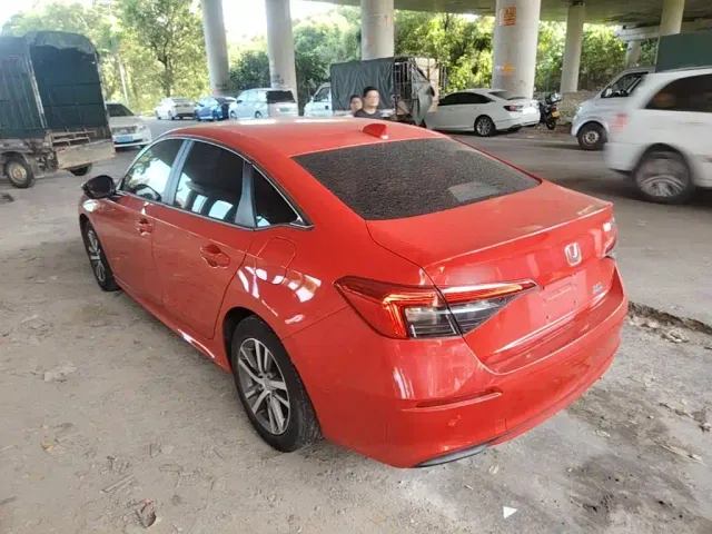 Honda Civic — Фото автомобиля 4