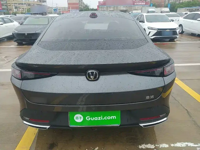 Changan Lamore — Фото автомобиля 5