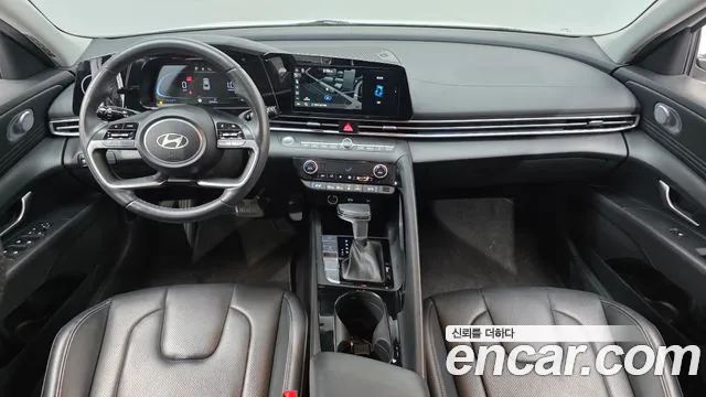 Hyundai AVANTE Новый Avante (CN7) — Фото автомобиля 7