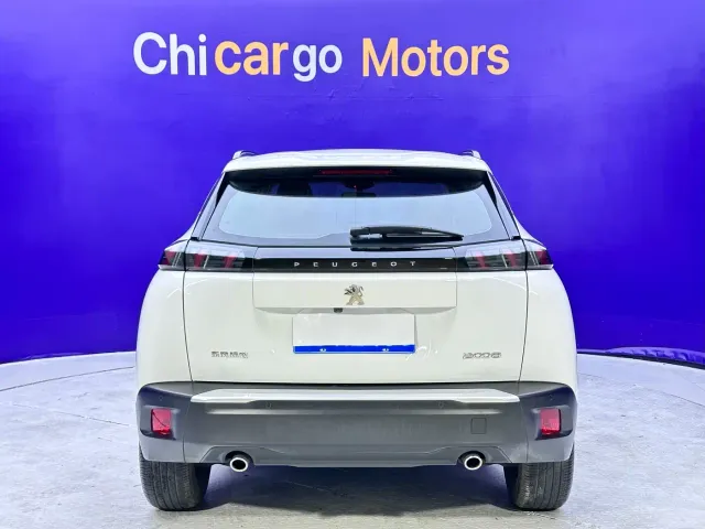 Peugeot 2008 — Фото автомобиля 5