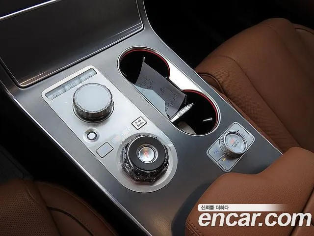 Genesis GV80 2.5T Бензин AWD — Фото автомобиля 11