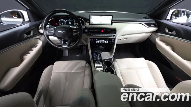 Genesis G70 New — Фото автомобиля 10