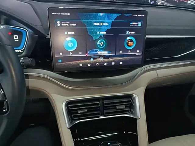 BYD Song PLUS — Фото автомобиля 12