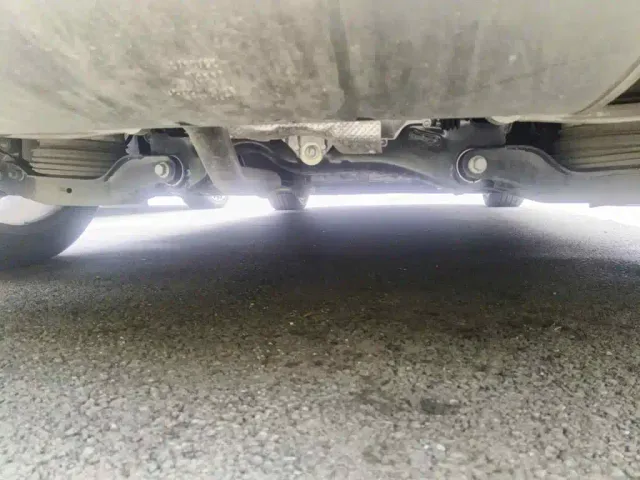 IM Motors LS6 — Фото автомобиля 11