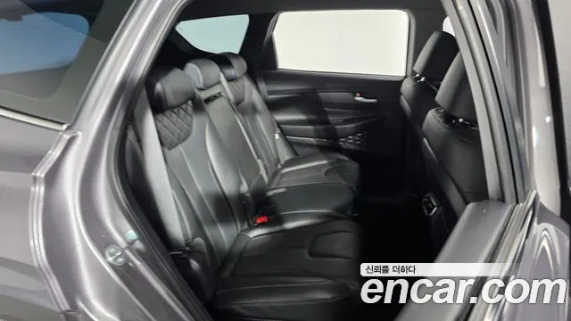 Hyundai Santa Fe Santa Fe (New) — Фото автомобиля 17