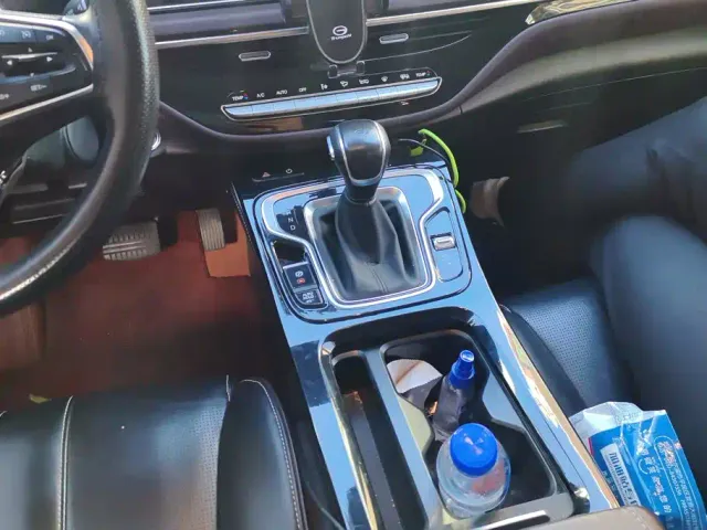 GAC Trumpchi M6 — Фото автомобиля 16