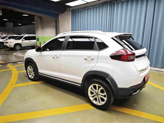 Chery Tiggo 3x — Фото автомобиля 7