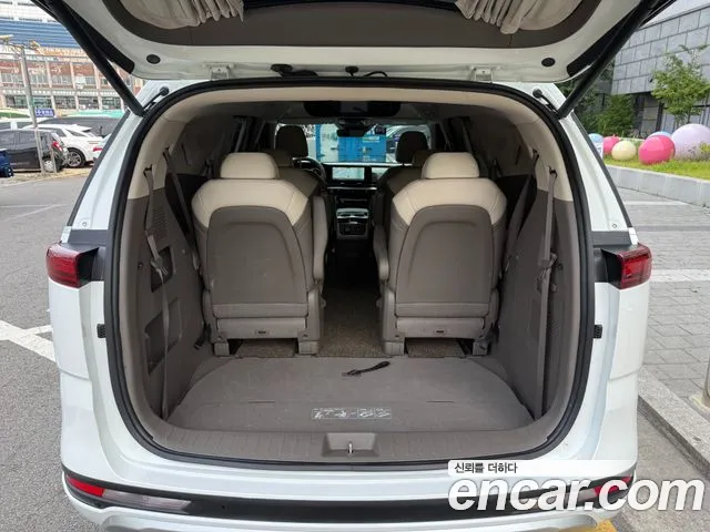 Kia Canival Carnival 4 поколение Дизель 9 мест Hi-Limousine — Фото автомобиля 19