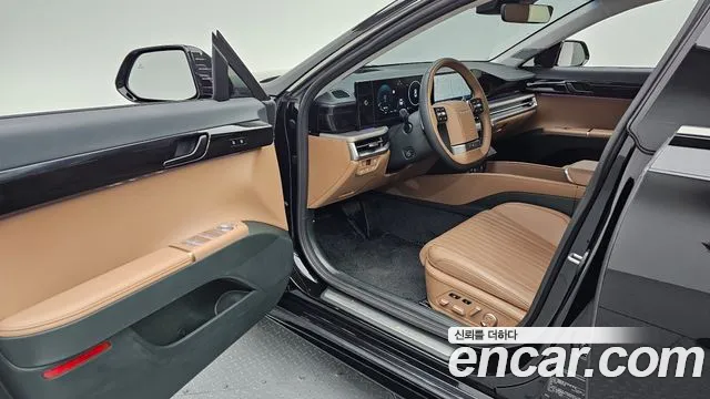 Hyundai Grandeur GN7 — Фото автомобиля 10
