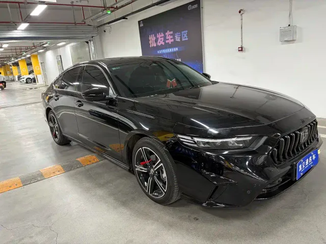 Honda Inspire — Фото автомобиля 3