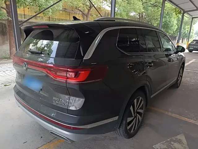 Volkswagen Talagon — Фото автомобиля 6