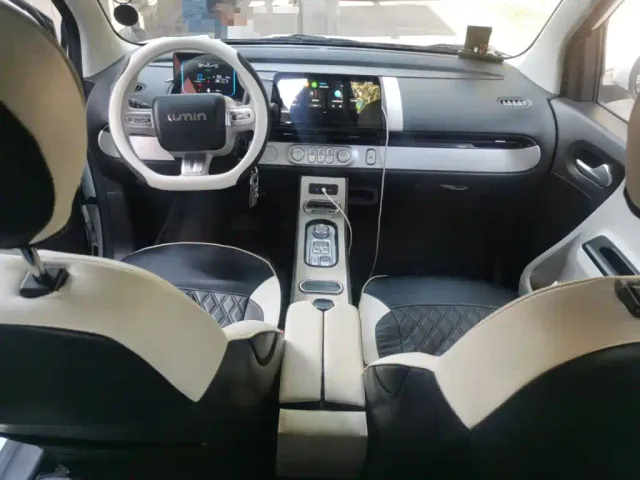 Changan Lumin — Фото автомобиля 5