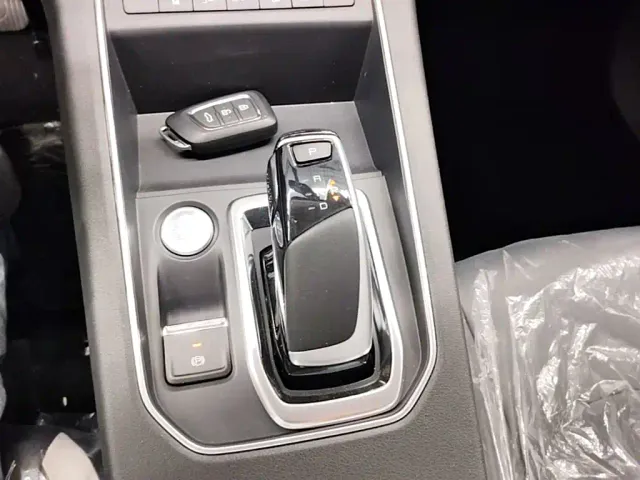 Dongfeng Fengshen E70 — Фото автомобиля 13
