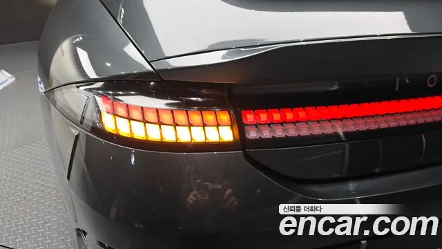 Hyundai Ioniq 6 — Фото автомобиля 8
