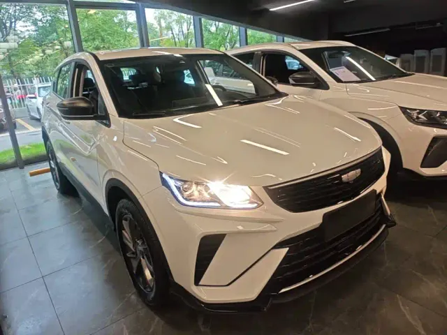 Geely Binyue — Фото автомобиля 3